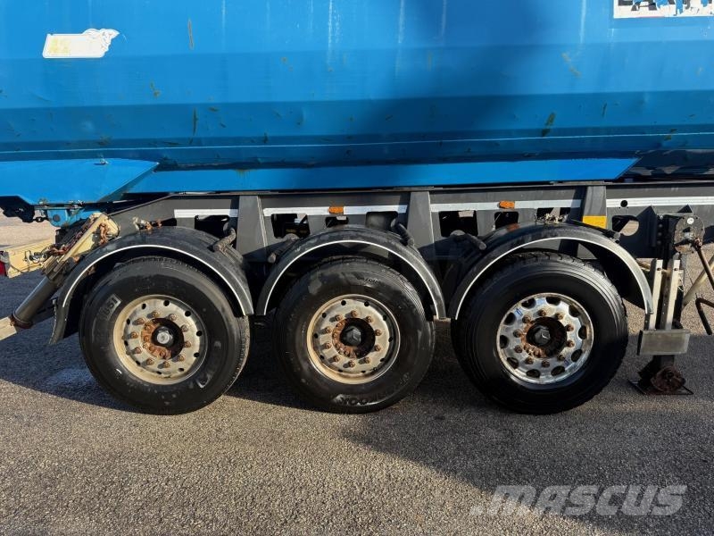 Benalu Semi-Reboque Kiper poluprikolice