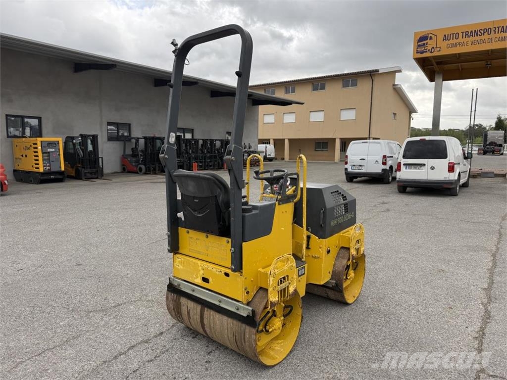 Bomag BW100 ADM-2 Уплътнители за почва