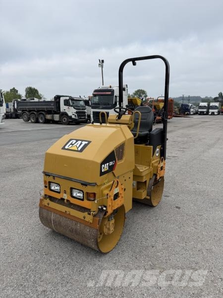 CAT CB17 Compactadores para terra