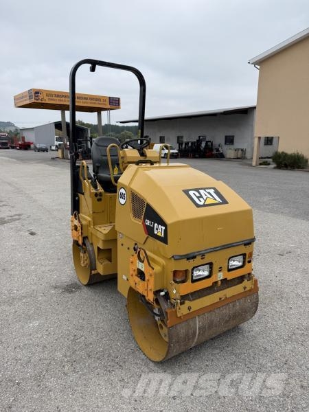 CAT CB17 Compactadores para terra