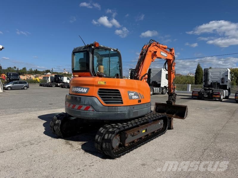 Doosan DX 85 R Mini bageri < 7t