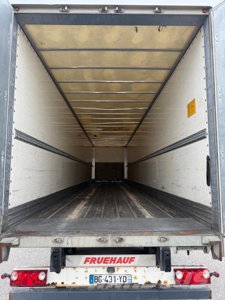Fruehauf Semi-Reboque Furgoonpoolhaagised
