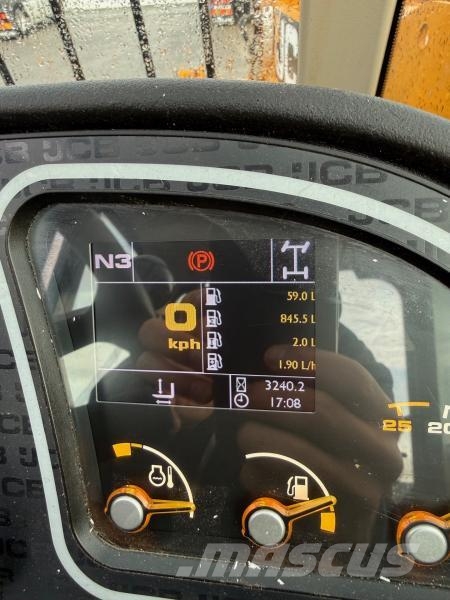 JCB 540-140 テレスコーピックハンドラー