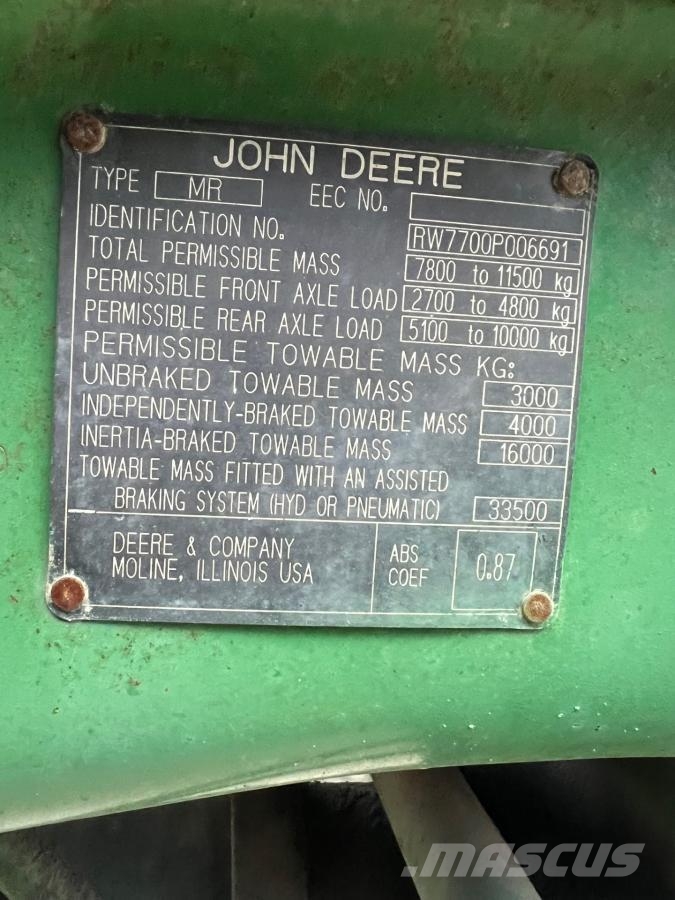 John Deere 7700 Tractors
