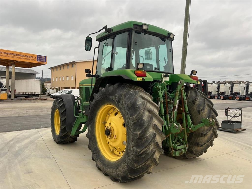 John Deere 7700 Tratores Agrícolas usados