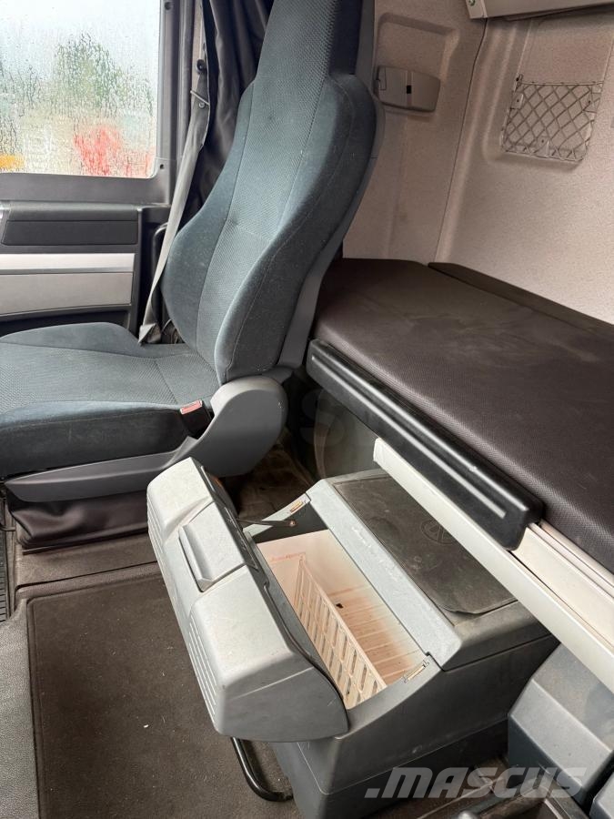 MAN TGX 18.480 曳引機組件
