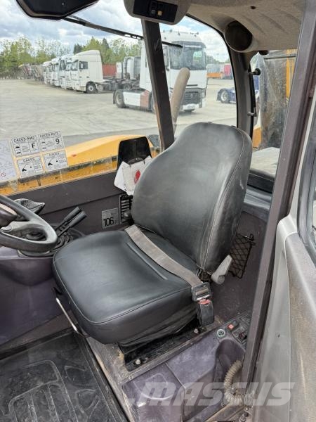 Manitou MT 1440 Телескопични товарачи