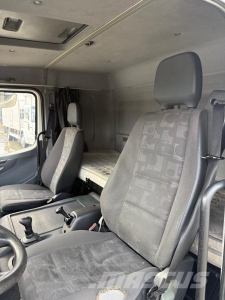 Mercedes-Benz Atego 1524 Frigofrik kamyonlar