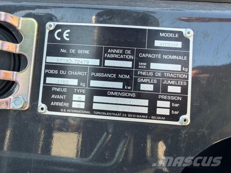 Mitsubishi FDE 25 شاحنات ذات رافعات شوكية - أخرى