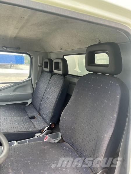 Mitsubishi Fuso Canter 7C15 Tovornjaki s ponjavo