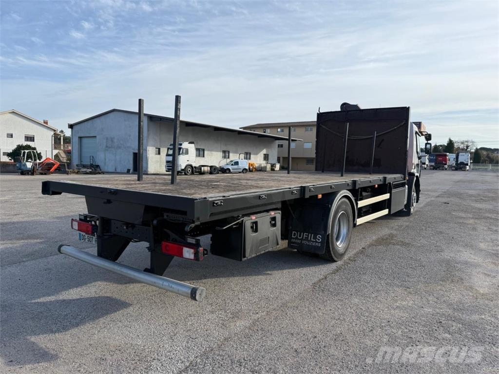 Renault C-Series 320 Crane trucks