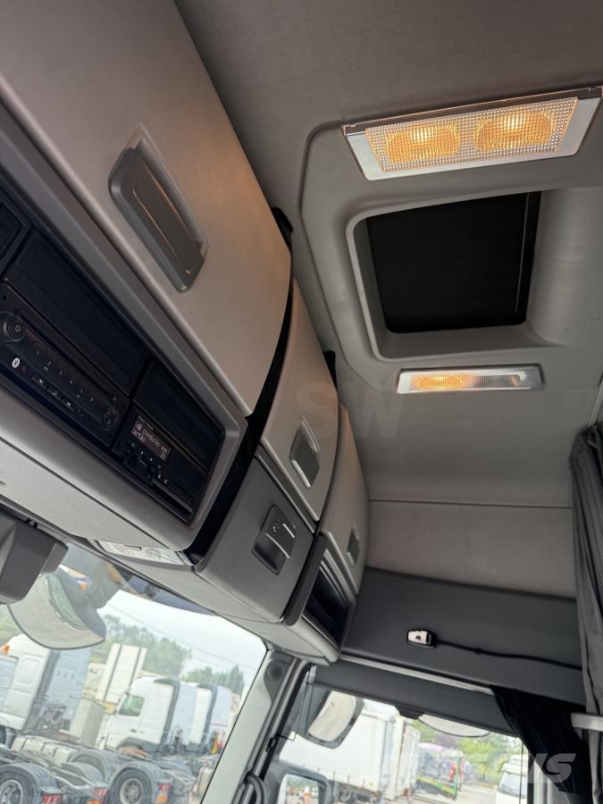 Renault Gamme T High Trekkers