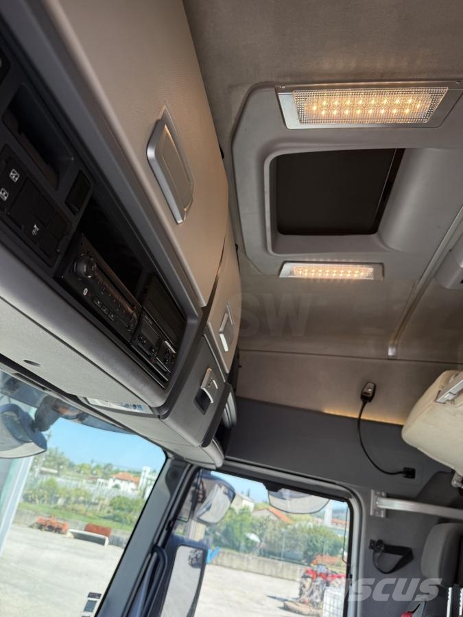 Renault Gamme T High 曳引機組件