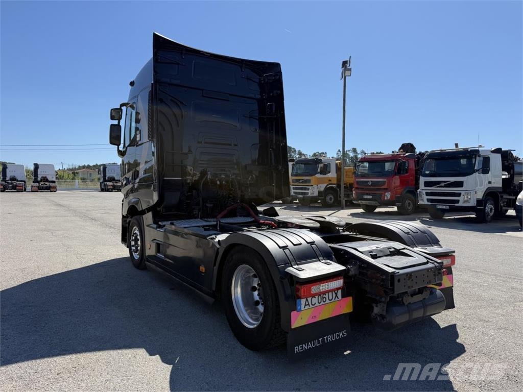 Renault Gamme T High 520 P4X2 E6 وحدات الجر