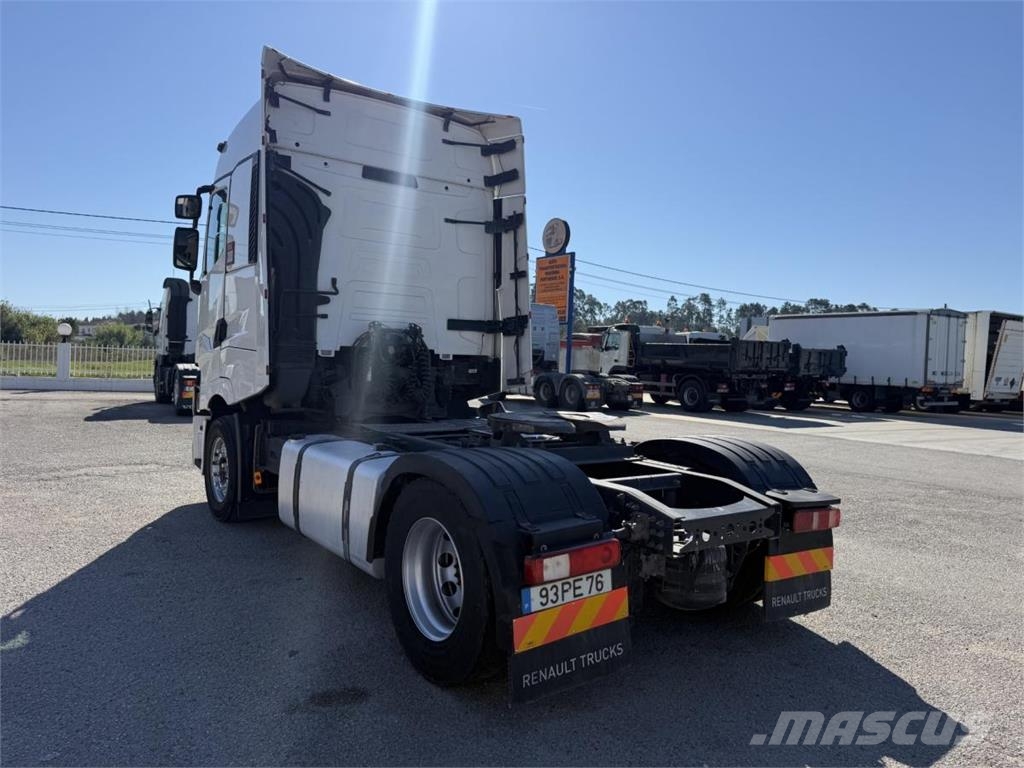 Renault Gamme T High Tractor Units