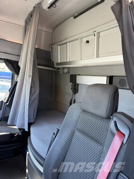 Renault Gamme T High Vlačilci