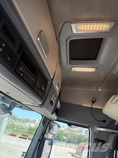 Renault Gamme T High 520 T4X2 E6 Naudoti vilkikai