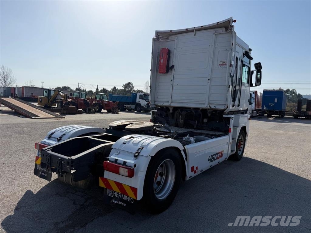 Renault Magnum 460 DXI 曳引機組件