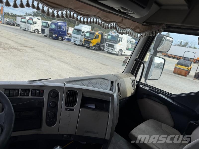 Renault Premium 440 DXI Prime Movers