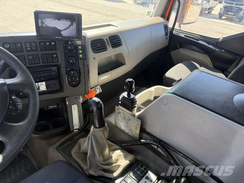 Renault Premium Lander 370 DXI Camiões basculantes