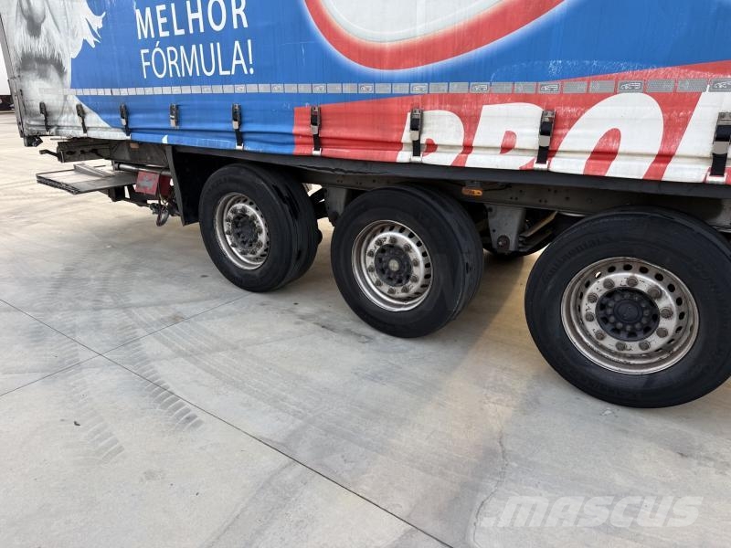 Schmitz Cargobull Semi-Reboque Semirimorchi tautliner