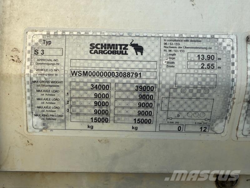 Schmitz Cargobull Semi-Reboque Semi-trailer med Gardinsider