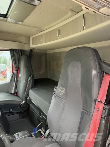 Volvo FH13 500 Vetopöytäautot