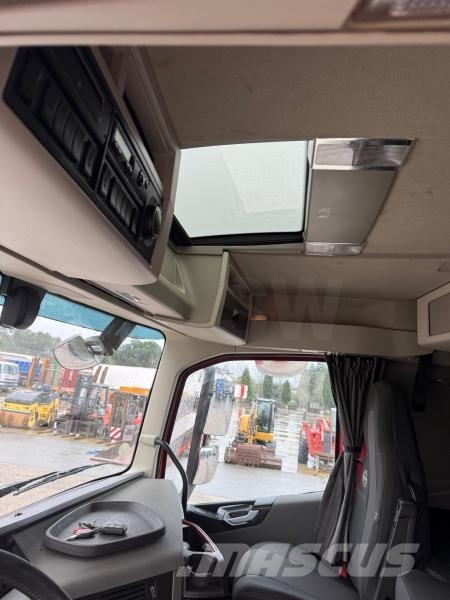 Volvo FH13 500 Vetopöytäautot
