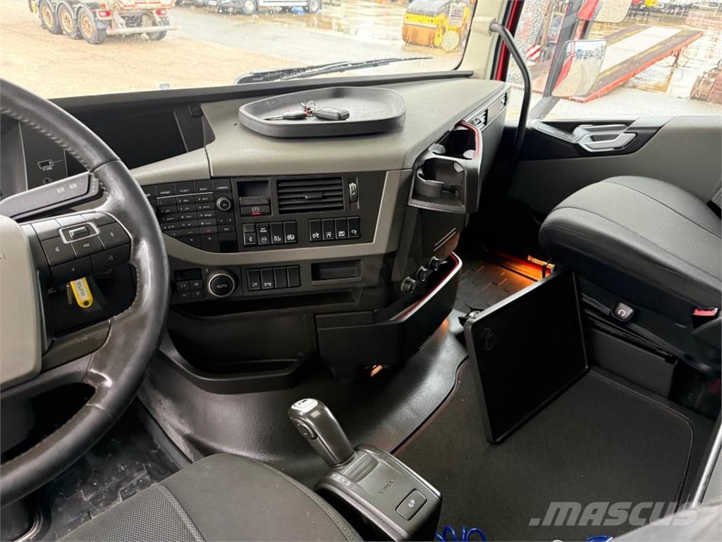 Volvo FH13 500 Vetopöytäautot