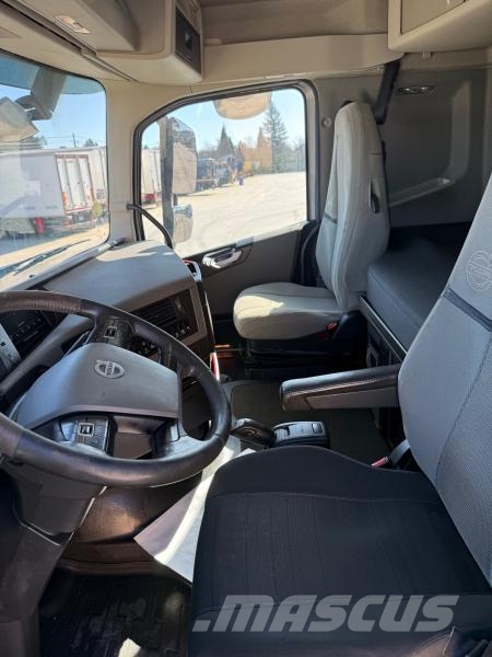 Volvo FH13 500 曳引機組件