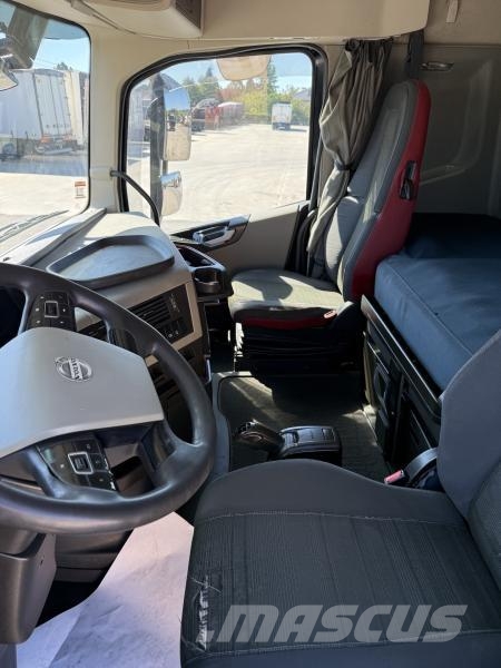 Volvo FH13 500 وحدات الجر