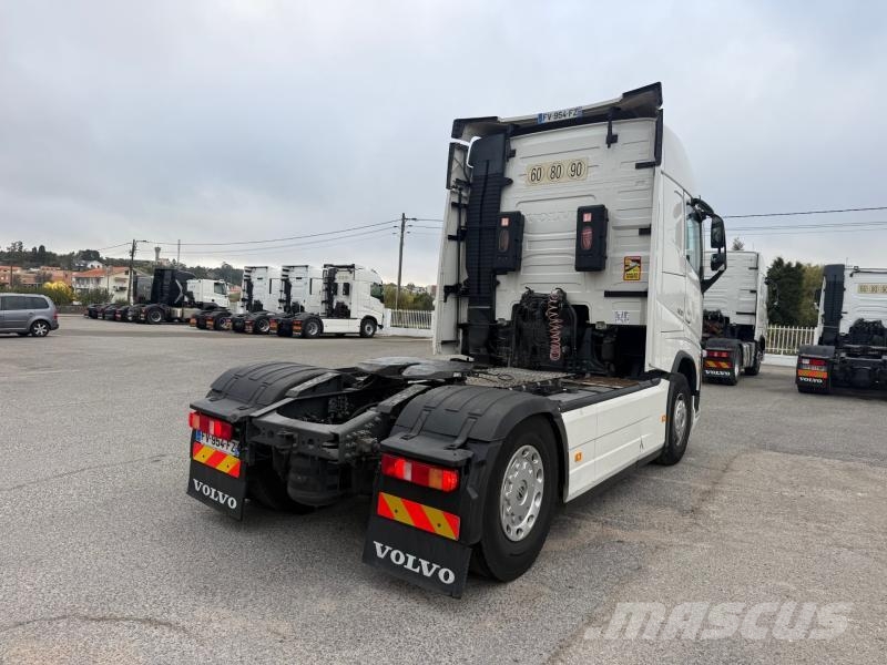 Volvo FH13 500 Vetopöytäautot