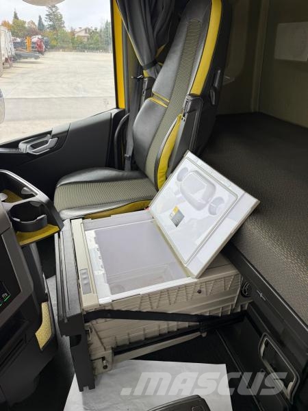 Volvo FH16 Τράκτορες