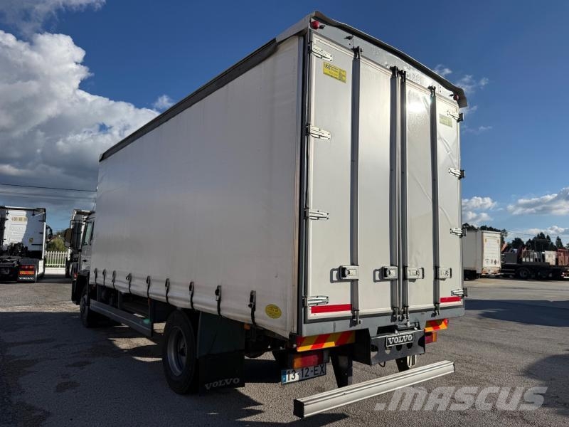 Volvo FL6 150 Caminhões com cortinas laterais