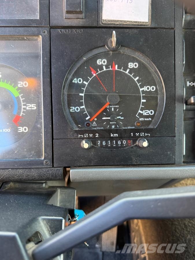 Volvo FL6 150 Kapellbil