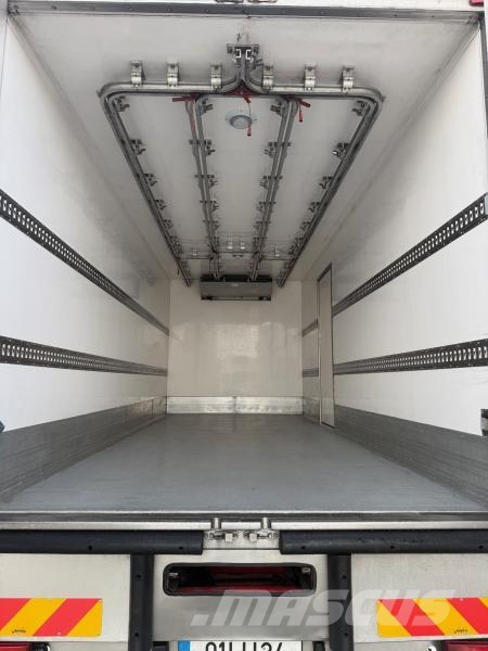 Volvo FL6 220 Temperature controlled trucks