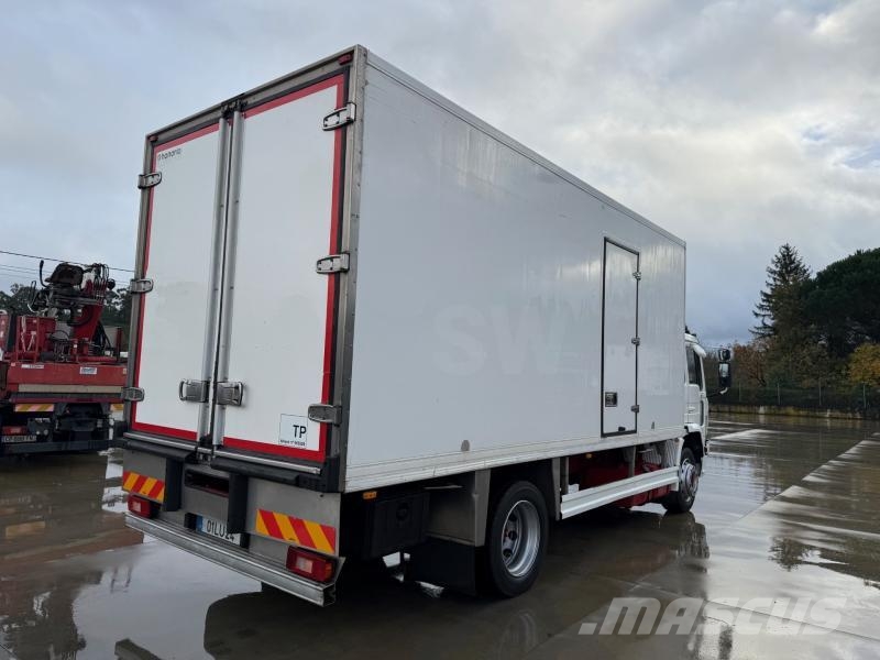 Volvo FL6 220 شاحنات بدرجة حرارة قابلة للضبط
