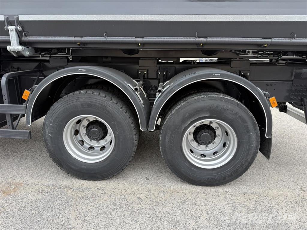 Volvo FM13 400 Φορτηγά Ανατροπή