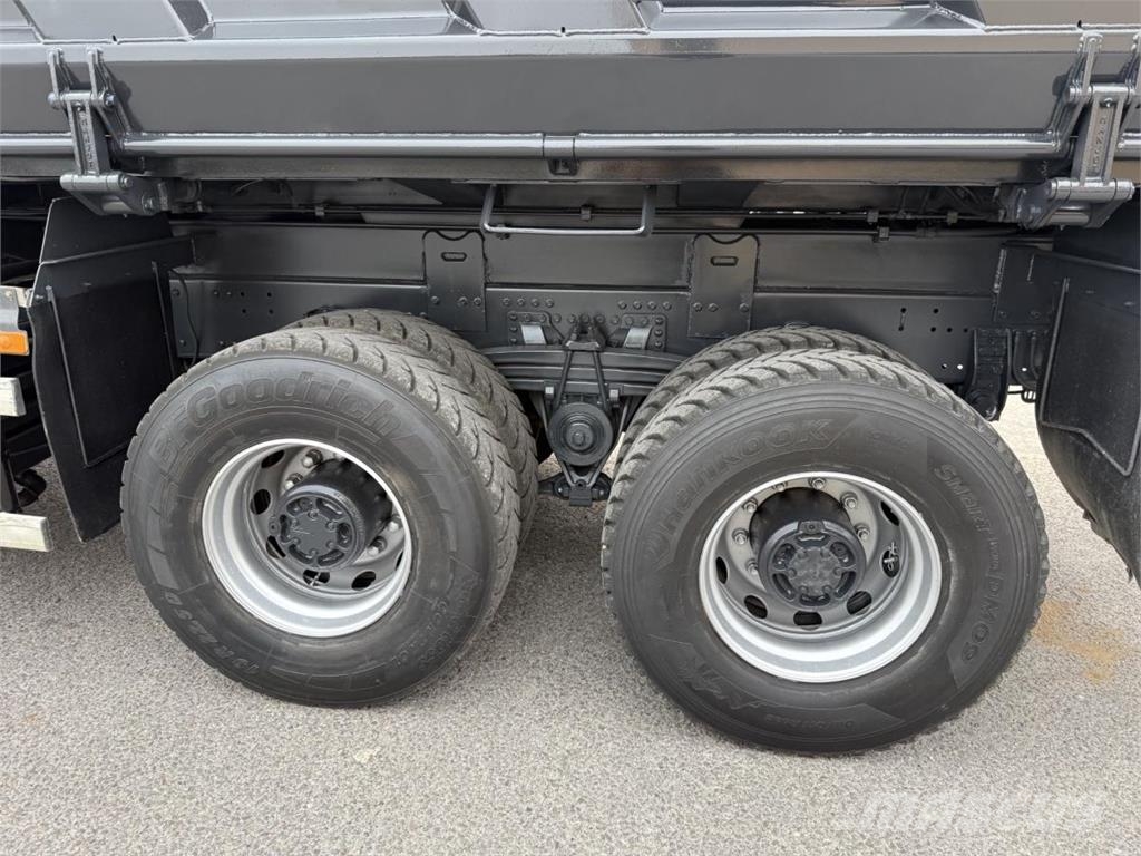 Volvo FMX Sora- ja kippiautot
