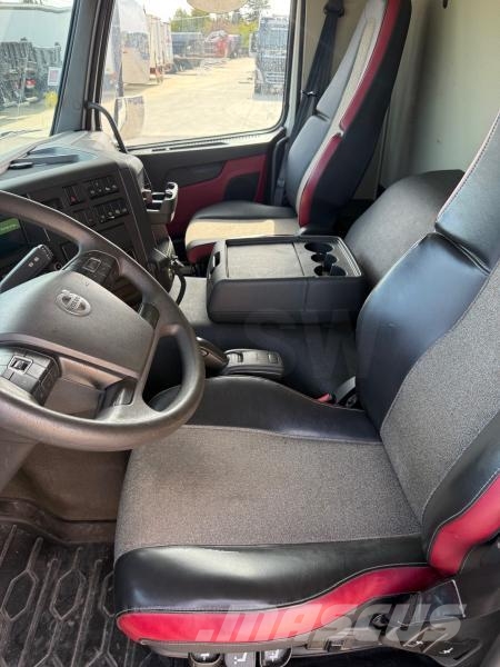 Volvo FMX Sora- ja kippiautot