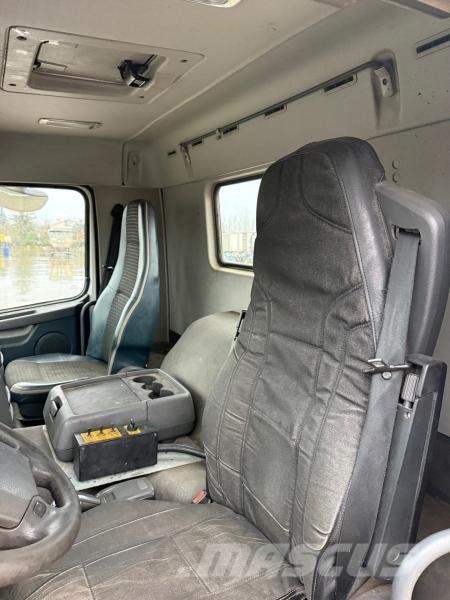 Volvo FMX 410 Lastväxlare med kabellift