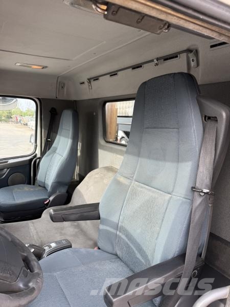 Volvo FMX 420 Tipper trucks