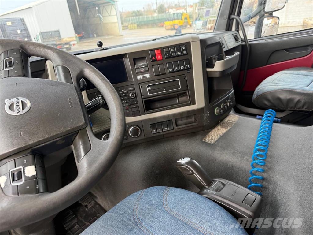 Volvo FMX 500 Tractor Units