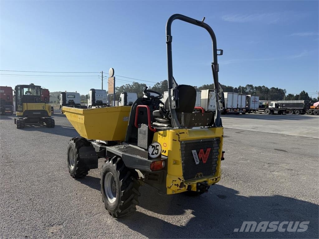Wacker Neuson DW 30 Vehículos compactos de volteo