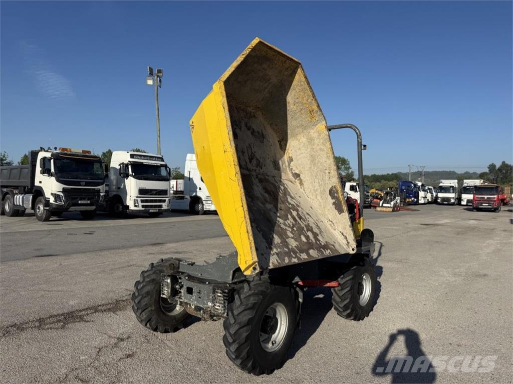 Wacker Neuson DW 30 Vehículos compactos de volteo