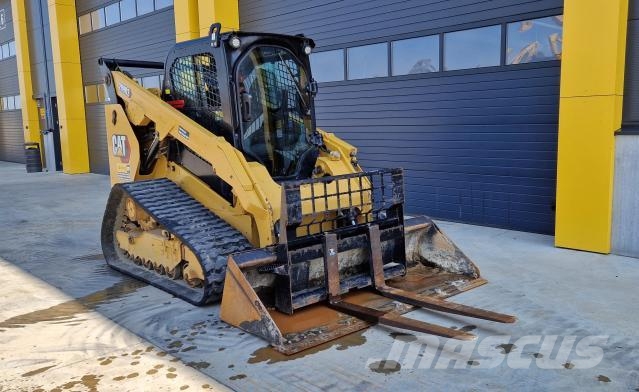 CAT 289D3 لوادر انزلاقية التوجيه