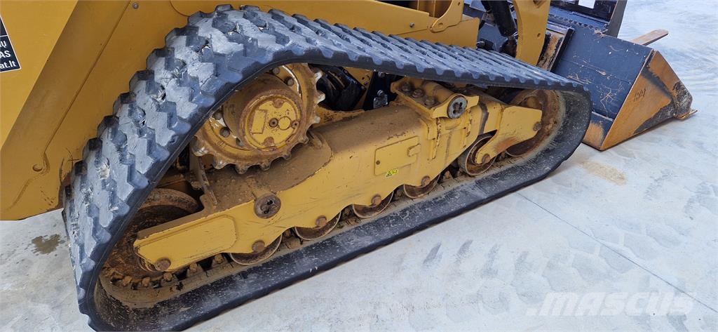 CAT 289D3 لوادر انزلاقية التوجيه