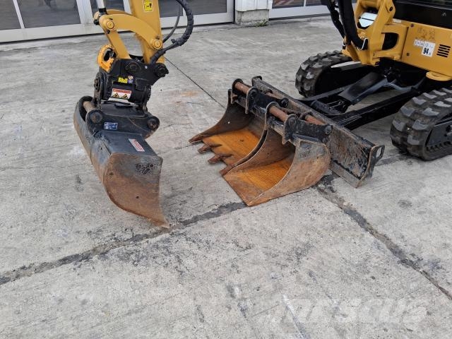 CAT 302.7 CR / PTS030 HS03 Demo ミニ油圧ショベル 7t以下（ミニユンボ・ミニディガー）