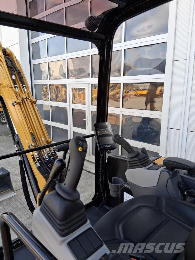 CAT 302.7 CR / PTS030 HS03 Demo Mini bageri < 7t