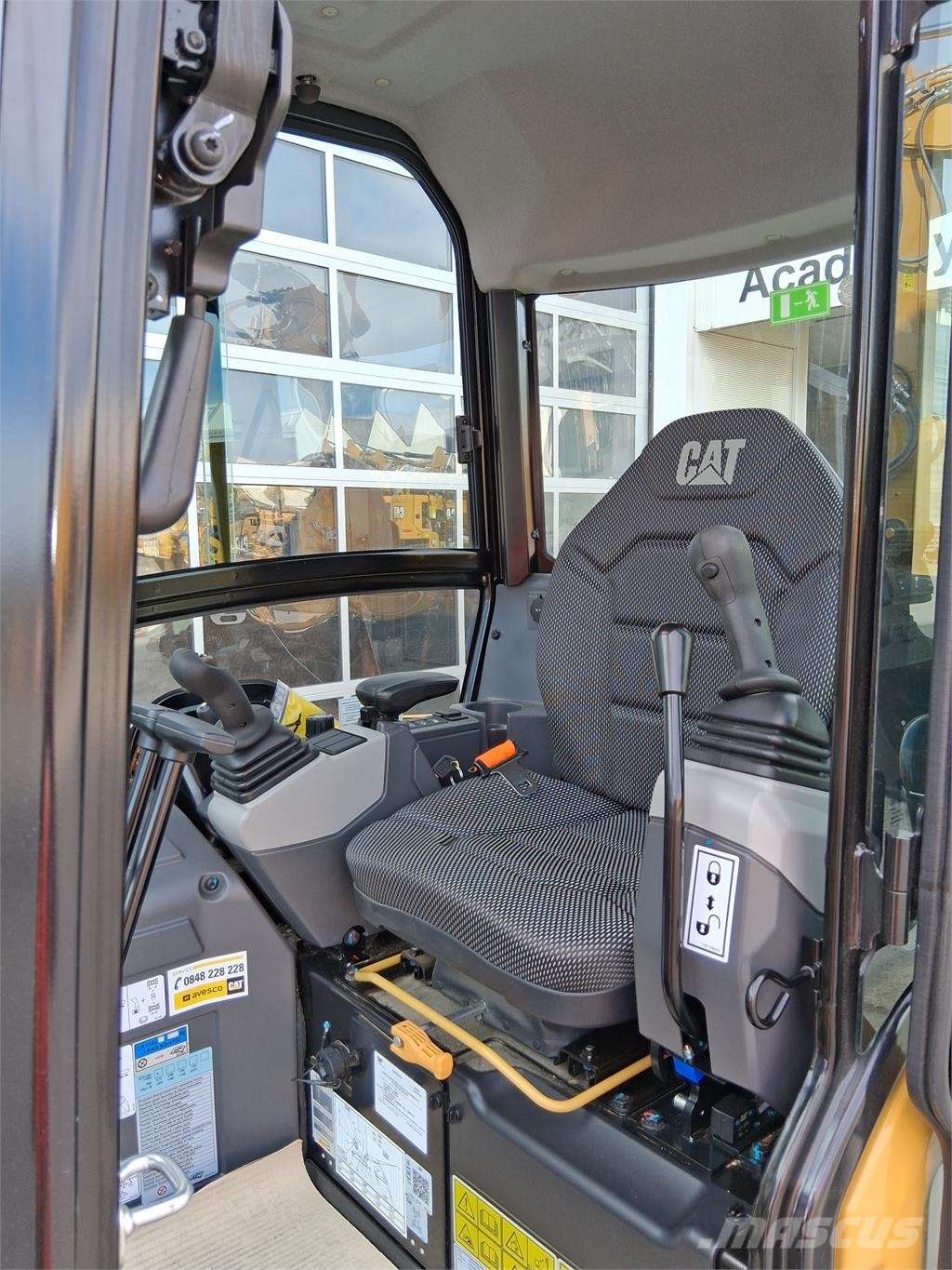 CAT 303.5CR / HKS115 HUM10/S40 Demo Mini bageri <7t